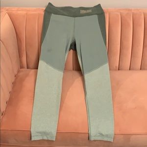 Outdoor Voices leggings size L